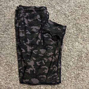 Fabletics Camo Joggers XL Regular